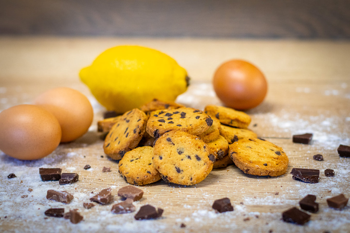 Biscotti alla farina bona e cioccolato nero